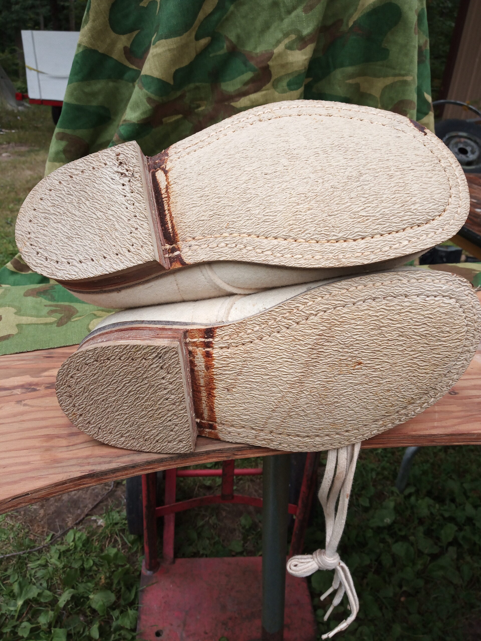 WW2 U.S. ARMY 10th MOUNTAIN Felt Double Buckle Boots Arctic Issue Militaria WWII size Small - Image 4