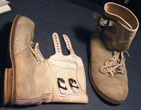 WW2 U.S. ARMY 10th MOUNTAIN Felt Double Buckle Boots Arctic Issue Militaria WWII size Small - Image 5