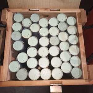 U.S. Military vintage SIGNALS, ILLUMINATION, GROUND: CLUSTERS, GREEN STAR, M125A1