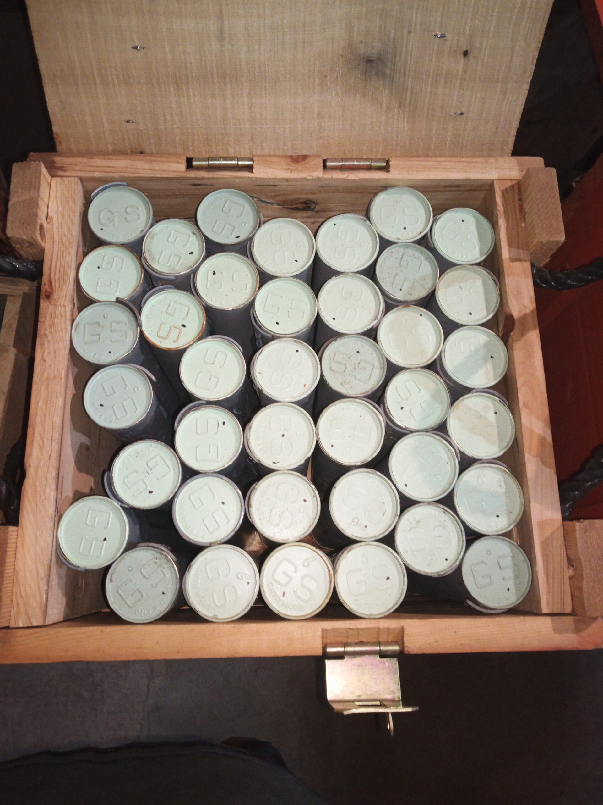 U.S. Military vintage SIGNALS, ILLUMINATION, GROUND: CLUSTERS, GREEN STAR, M125A1