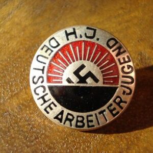 REPRO DEUTSCHE ARBEITER JUGEND PIN