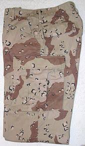 TROUSERS, CAMOFLAGE DESERT (6 PATTERN) SIZE SMALL/REG