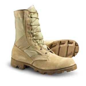 Used, Steel Toe Boots, Tan made by Wellco size 4 1/2 Wide