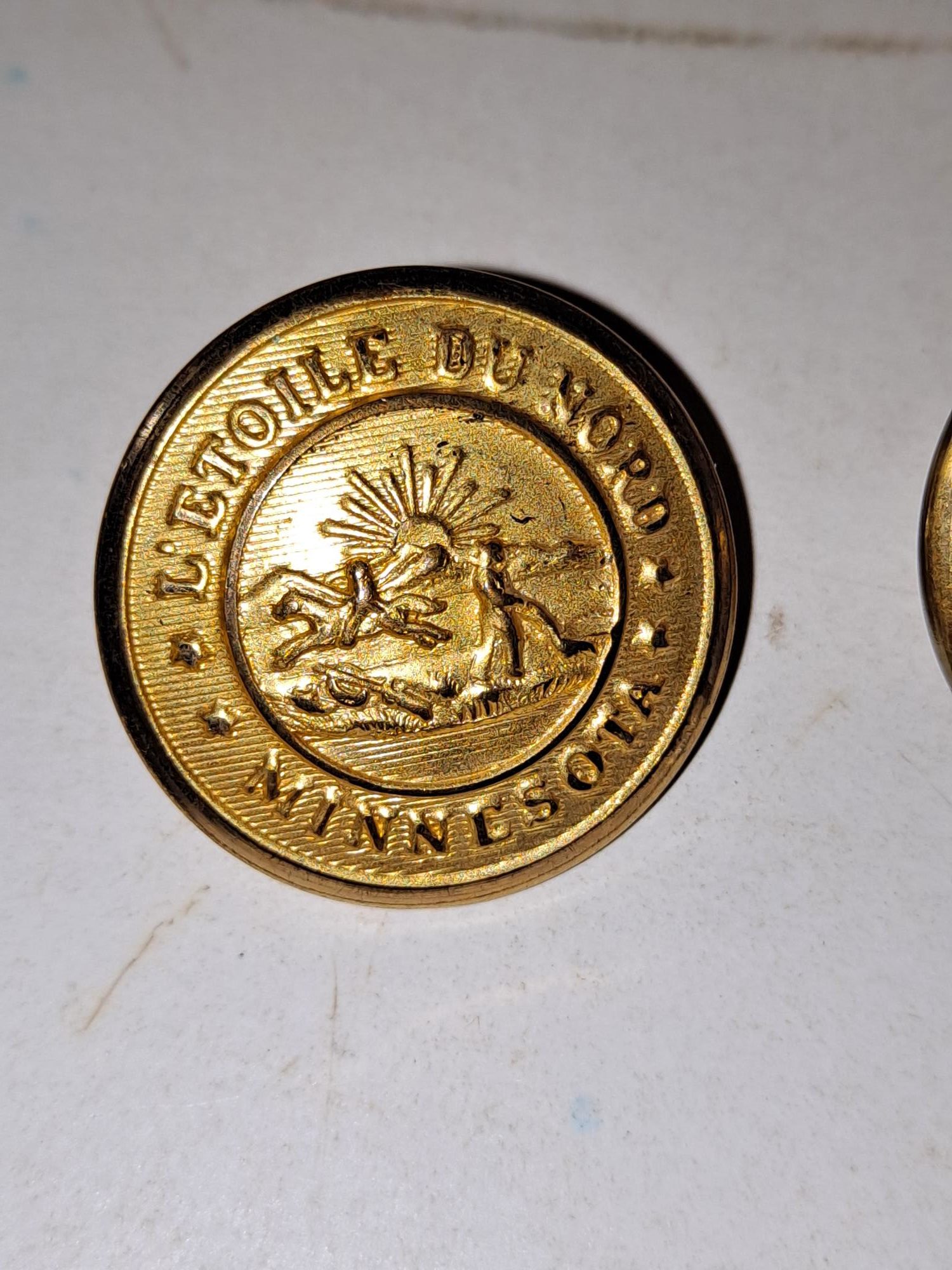 State of Minnesota Military uniform shirt coat button WW1 & WW2