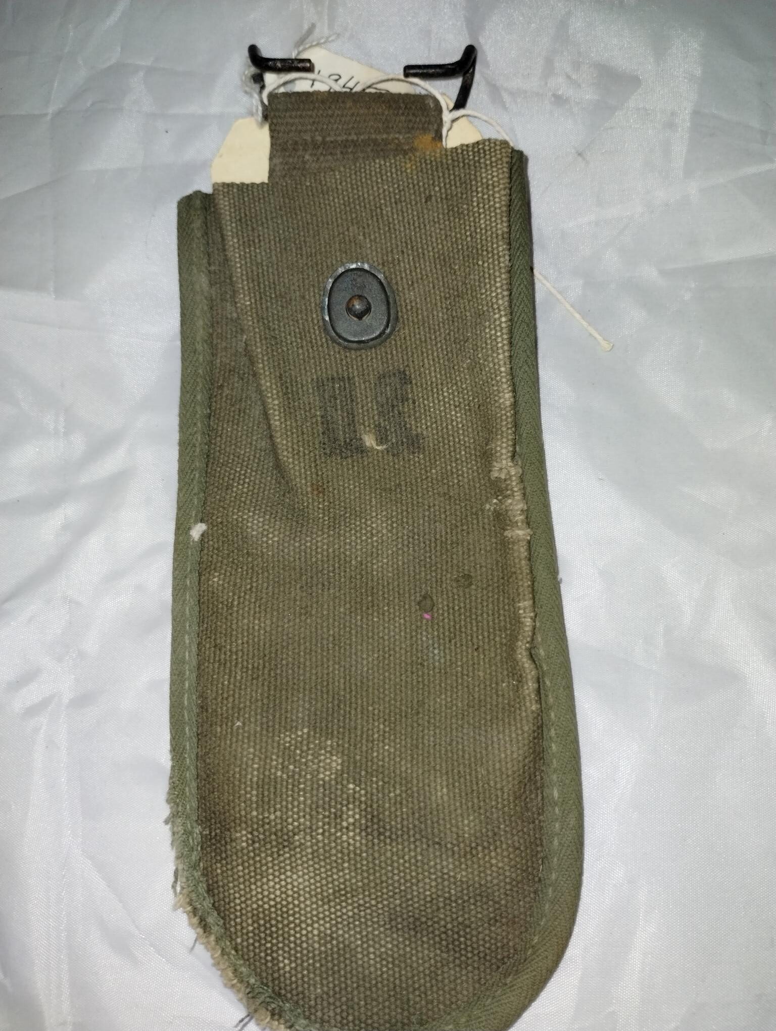 WW2 Canvas Wire Cutter Case Dated 1944