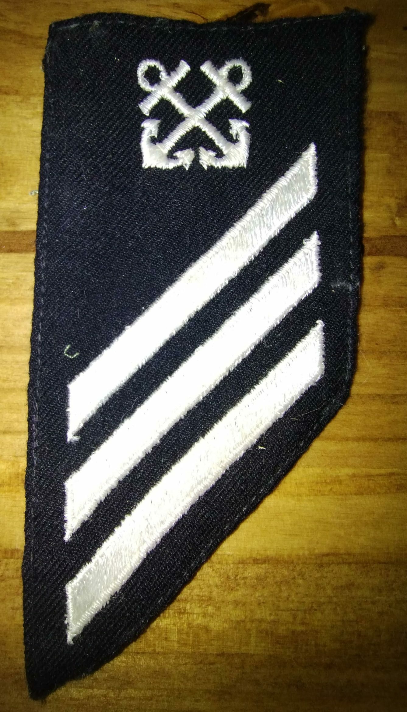 US NAVY SPECIALIST MARK - Seamen (SN) BOATSWAIN MATE (E-3)