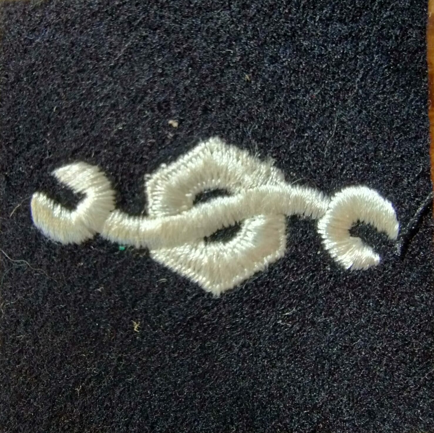 US NAVY SPECIALIST MARK - CONSTRUCTION MECHANIC