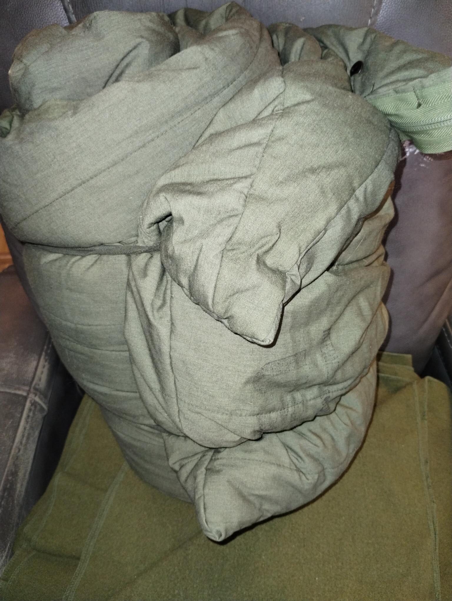 US military Intermediate Cold Weather Sleeping Bag