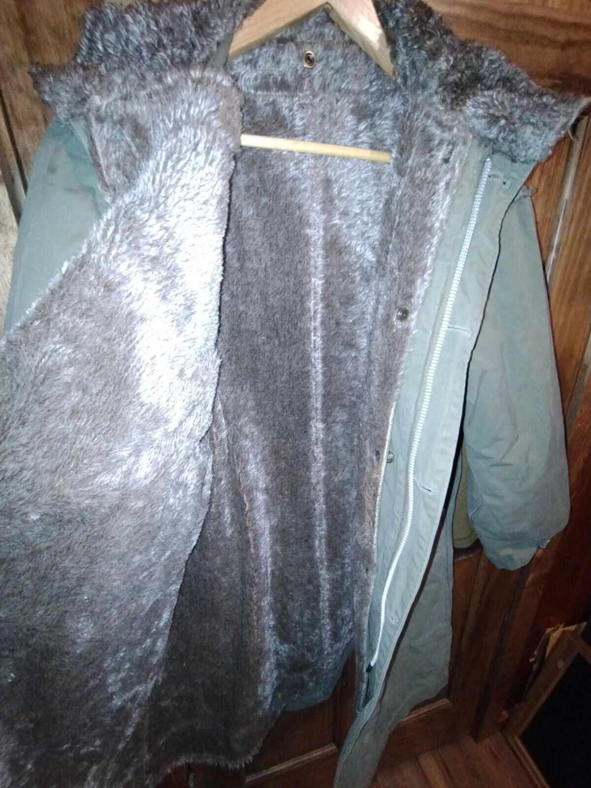 Original M1947 US Fishtail Parka with real Alpaca fur. VERY Rare!! Size Medium - Image 4